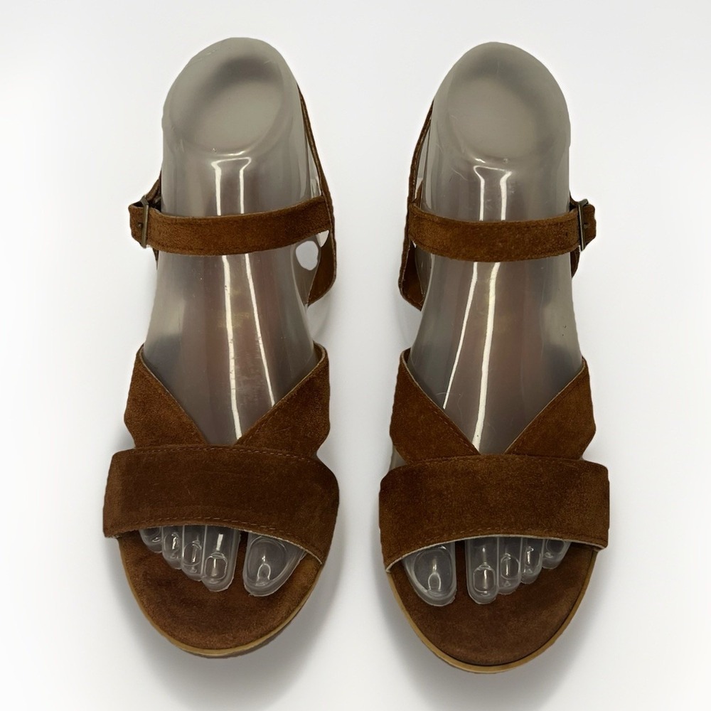 Mariella Brown Suede Block Heel Sandals 7.5M Made in Italy Leather Strap - Picture 2 of 11